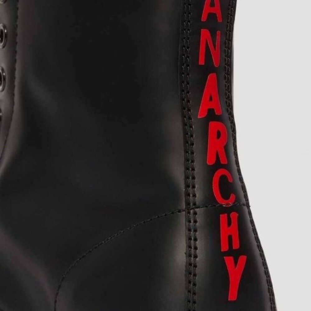 NIB SEX PISTOLS DR. MARTEN LIMITED EDITION 1460 UNISEX COMBAT BOOTS - Picture 6 of 15